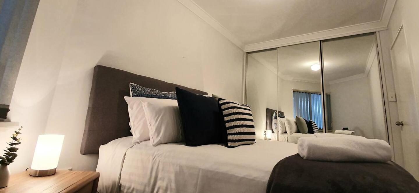 Sandcastles Beachfront Luxury Retreat Apartment Perth Buitenkant foto