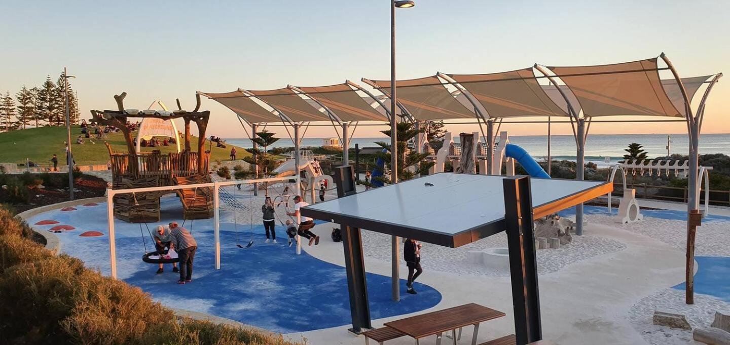 Sandcastles Beachfront Luxury Retreat Apartment Perth Buitenkant foto