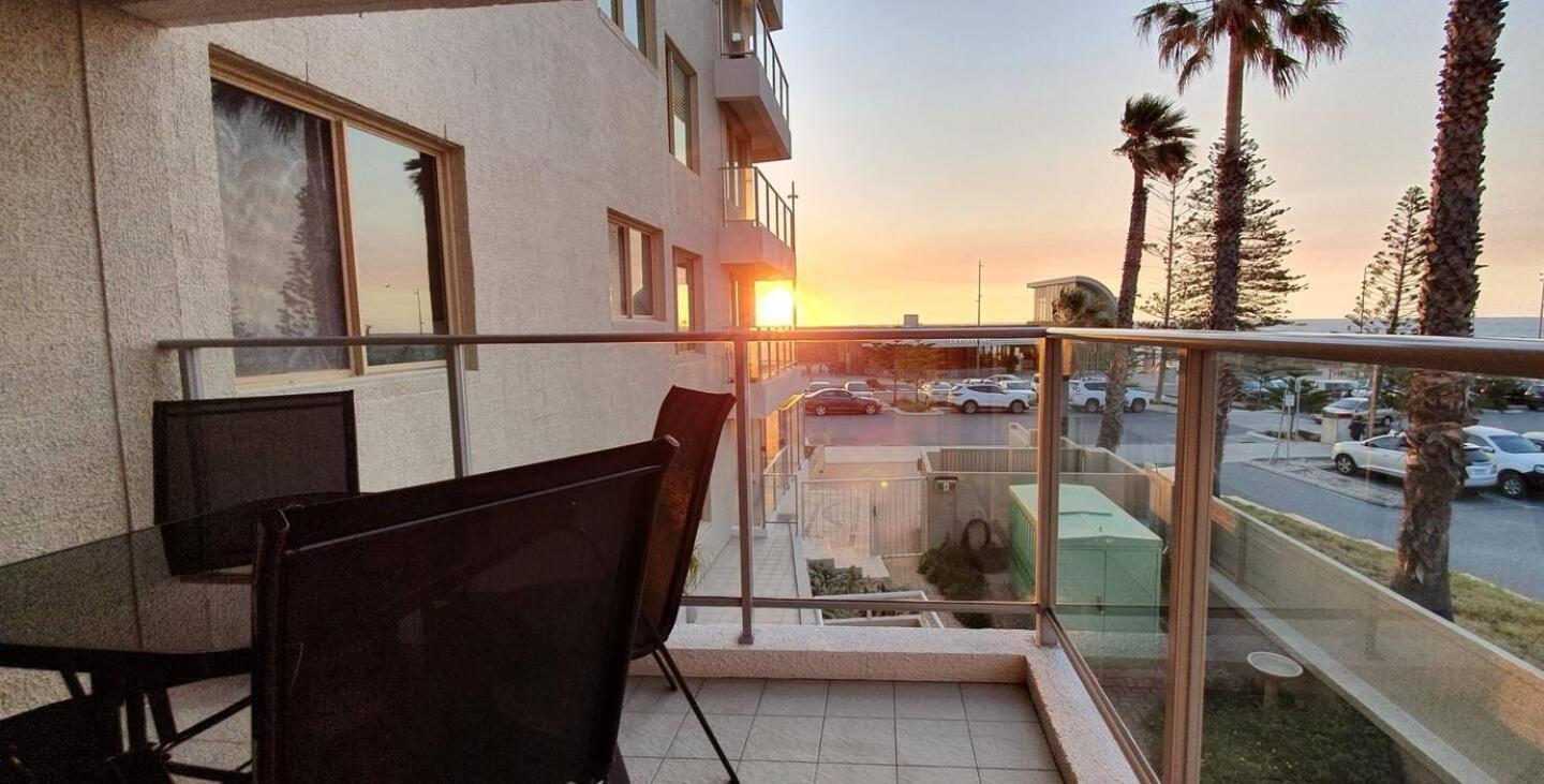 Sandcastles Beachfront Luxury Retreat Apartment Perth Buitenkant foto