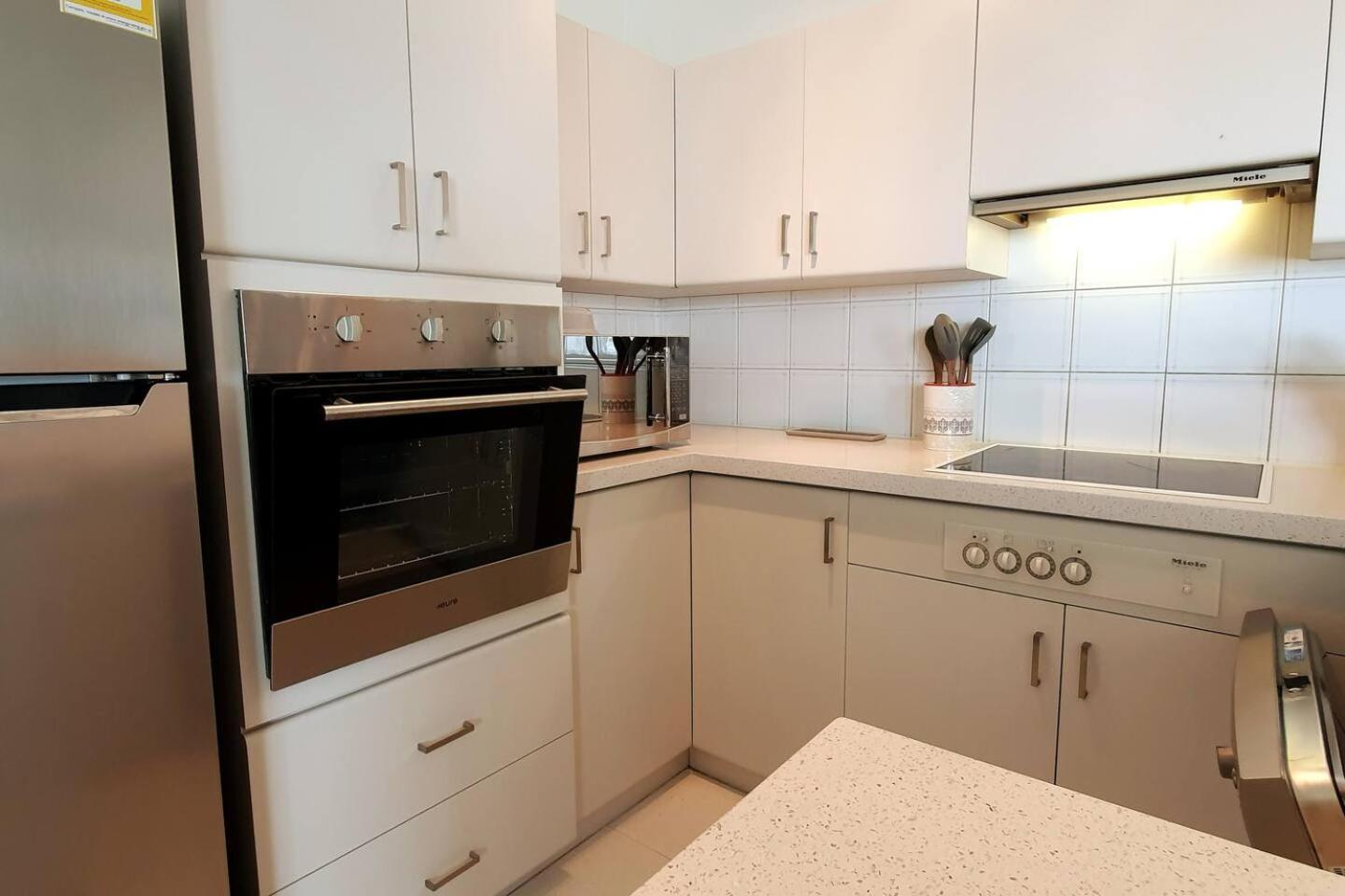 Sandcastles Beachfront Luxury Retreat Apartment Perth Buitenkant foto