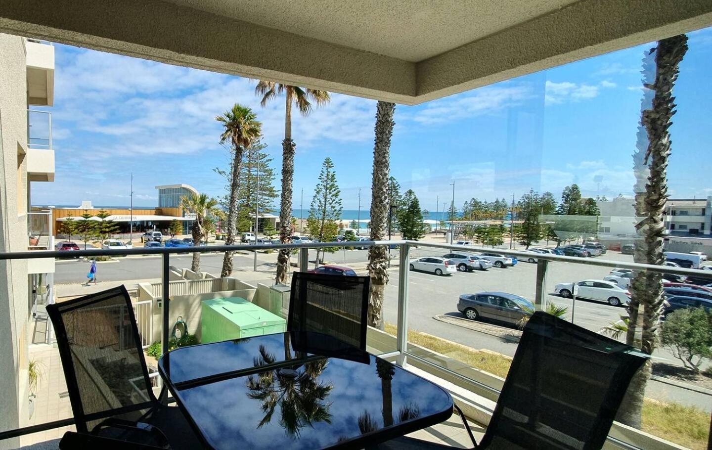 Sandcastles Beachfront Luxury Retreat Apartment Perth Buitenkant foto